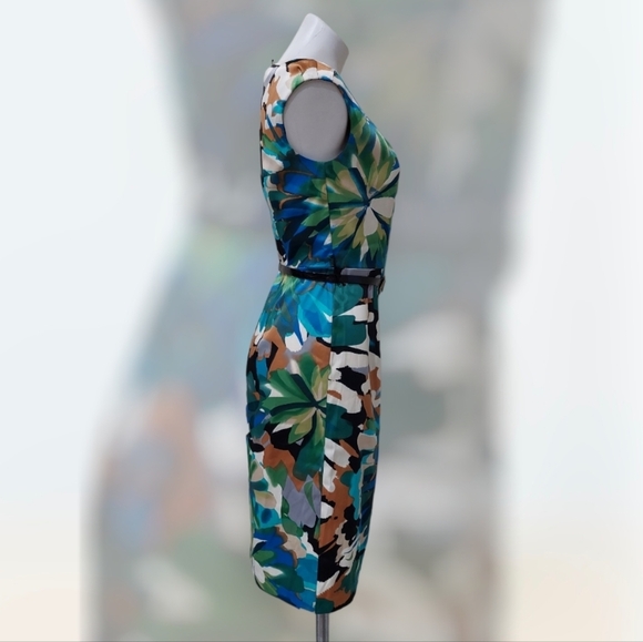 I. N. Studio Women’s Dress Size 8P Floral Print Sleeveless Sheath Knee Length - Picture 4 of 13